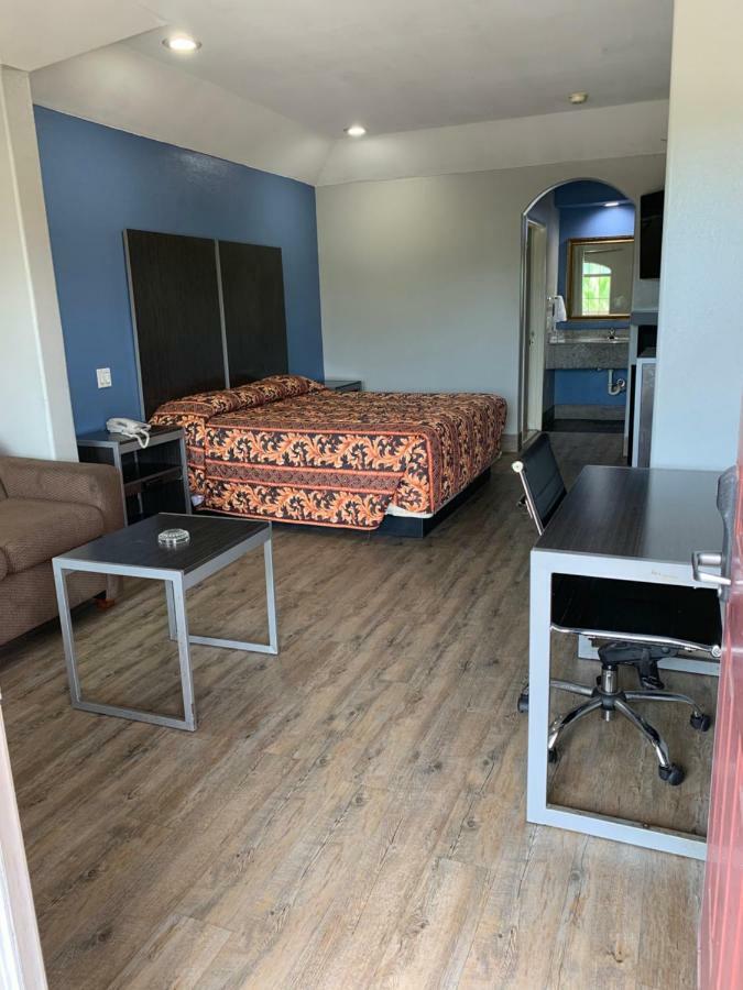 Camelot Inn & Suites Houston Buitenkant foto